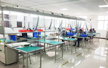 騰越電路模塊焊接車(chē)間